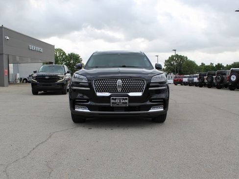 Used 2020 Lincoln Aviator Reserve w/ Equipment Group 201A AWD/4WD image 8