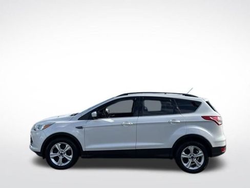 Used 2016 Ford Escape SE w/ SE Leather Comfort Package AWD/4WD image 16
