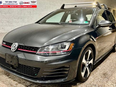Used 2015 Volkswagen GTI SE image 1