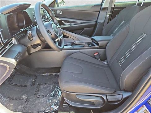 Certified 2023 Hyundai Elantra SEL w/ Cargo Package image 21