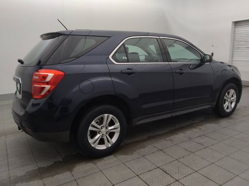 Used 2017 Chevrolet Equinox LS FWD image 10