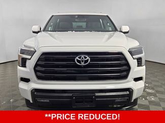 Used 2025 Toyota Sequoia SR5 video 2