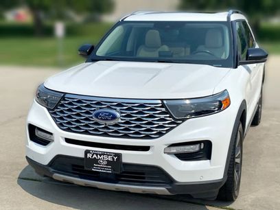 Used 2020 Ford Explorer Platinum w/ Premium Technology Package