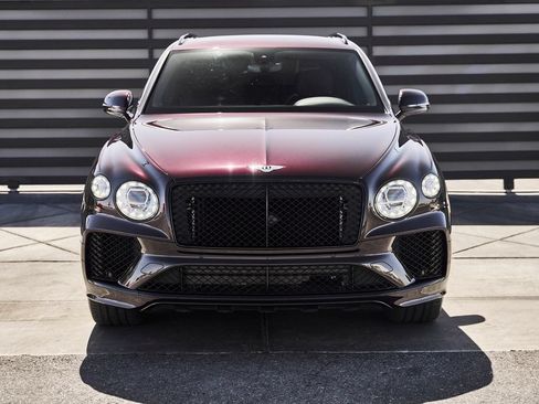 Used 2022 Bentley Bentayga AWD/4WD image 14