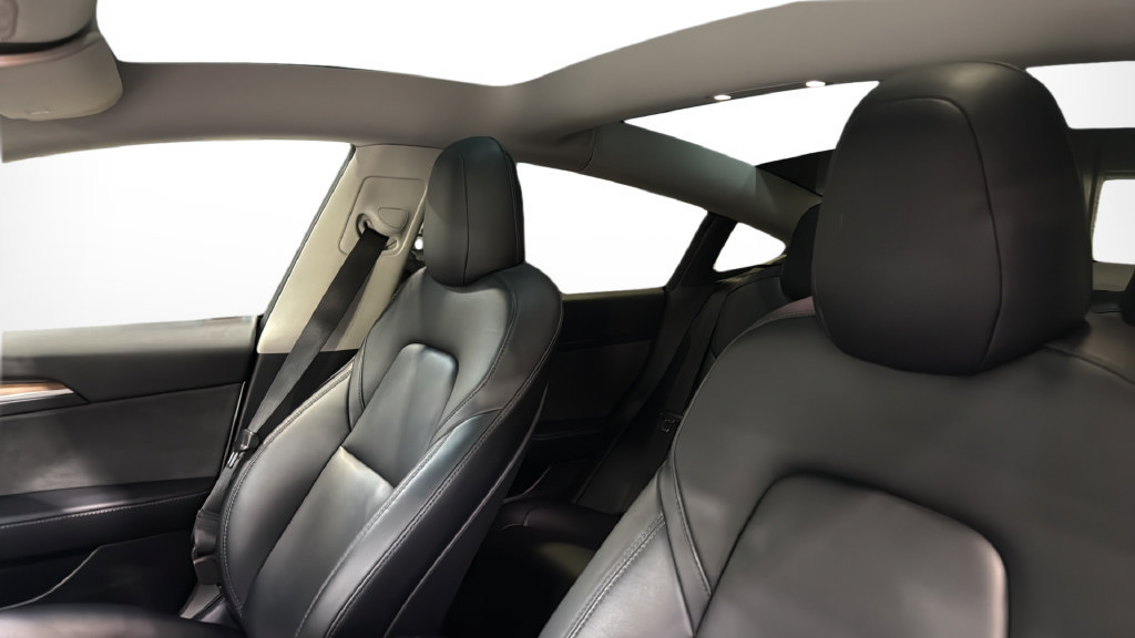 Used 2022 Tesla Model 3 RWD image 54