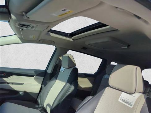 New 2026 Honda Odyssey Elite image 16