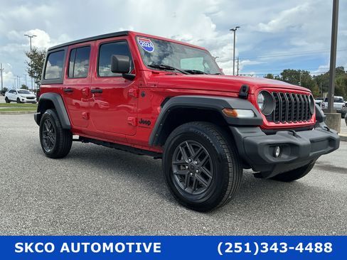 Used 2024 Jeep Wrangler Unlimited Sport AWD/4WD image 7