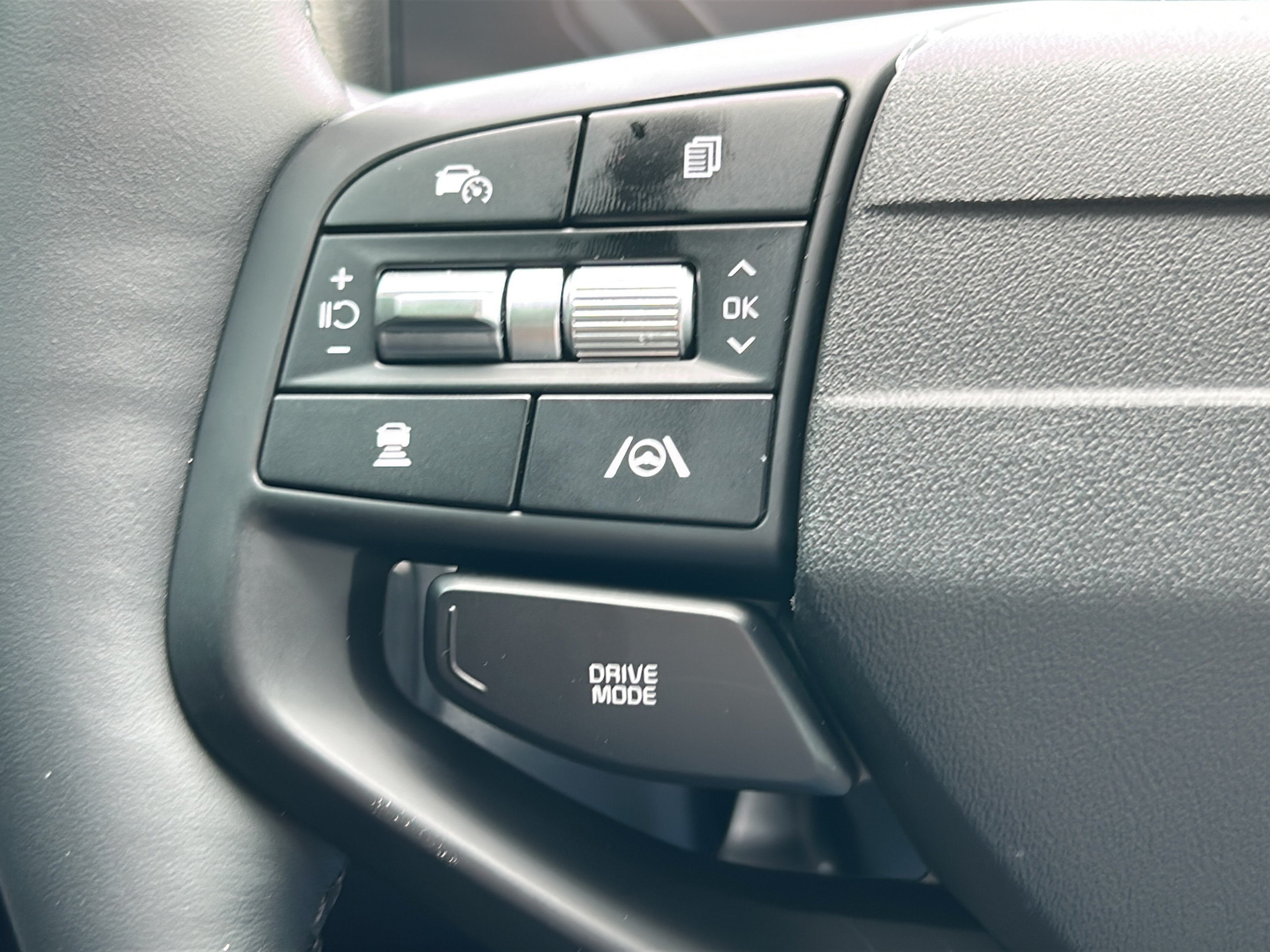 New 2027 Kia Sportage SX FWD image 23