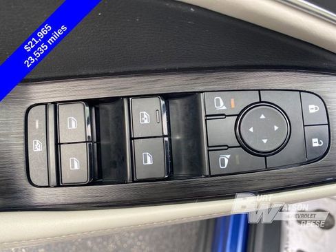 Used 2021 Nissan Rogue SV AWD/4WD image 12