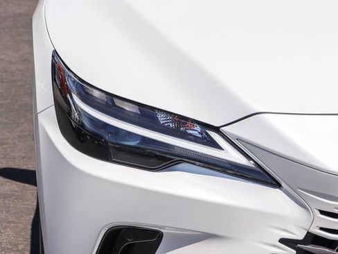 Certified 2025 Lexus RX 350 Premium FWD image 10