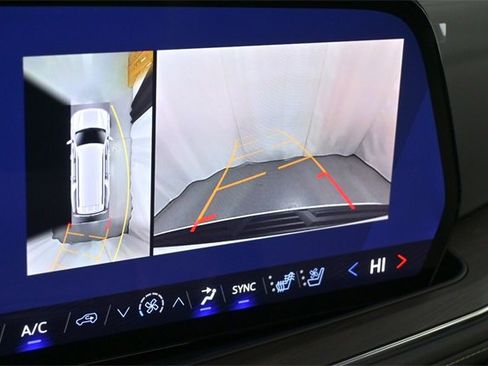 New 2026 Chevrolet Suburban Premier image 28