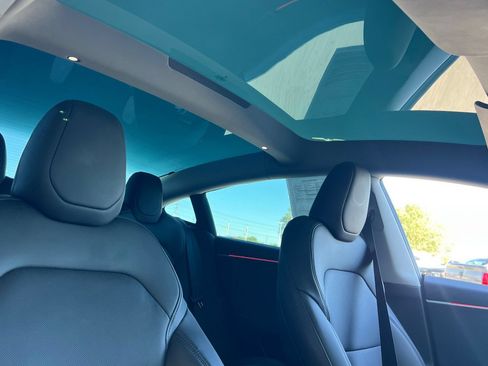 Used 2025 Tesla Model 3 Long Range AWD/4WD image 16