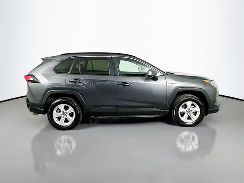 Certified 2020 Toyota RAV4 LE image 8