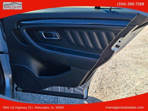 Used 2011 Ford Taurus Limited w/ 303A Rapid Spec Order Code image 15