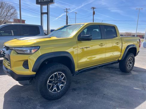 Used 2023 Chevrolet Colorado ZR2 w/ ZR2 Convenience Package III image 1