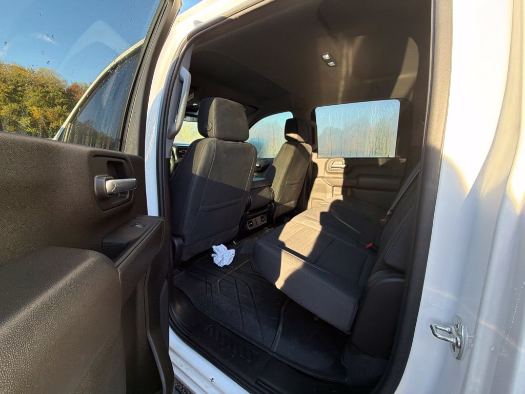 Used 2025 Chevrolet Silverado 2500 Custom w/ Custom Value Package AWD/4WD image 14