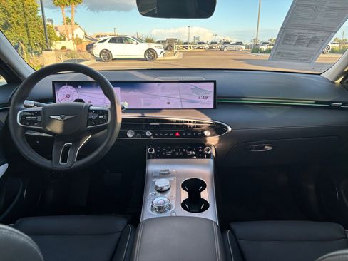 Used 2026 Genesis GV70 2.5T Advanced image 20