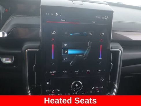 Used 2025 GMC Yukon XL Elevation w/ LPO, Floor Liner Package AWD/4WD image 4