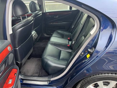 Used 2011 Lexus LS 460 AWD image 8