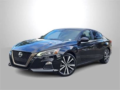Used 2022 Nissan Altima 2.5 SR