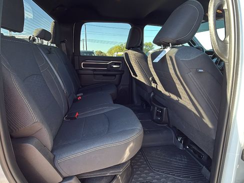 Used 2025 RAM 2500 Lone Star image 28