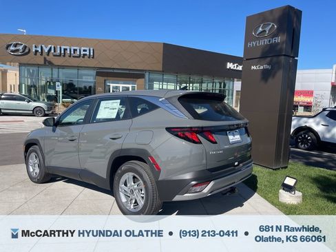 Used 2026 Hyundai Tucson SE FWD image 12