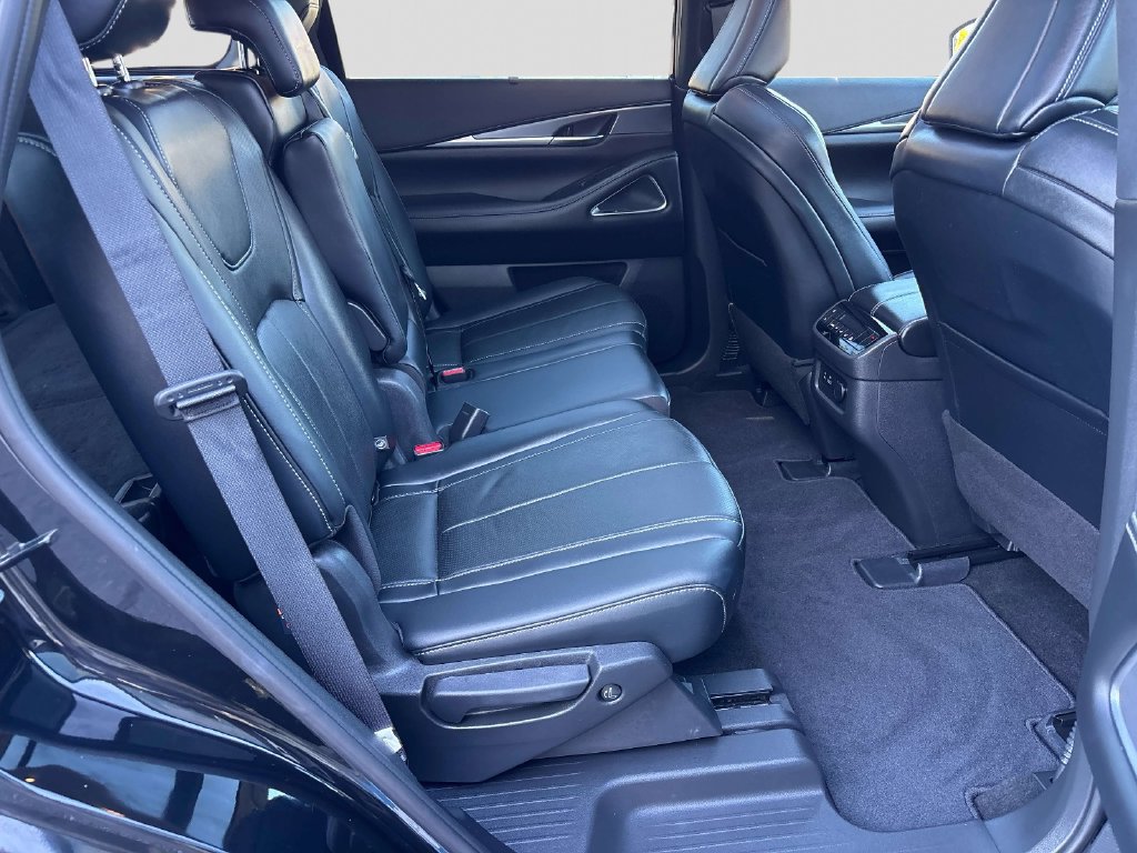 Used 2023 INFINITI QX60 Luxe w/ Performance Audio Package AWD/4WD image 20