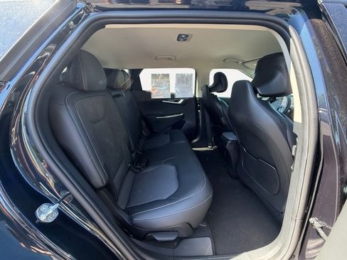 Used 2024 Kia EV6 Light AWD/4WD image 23