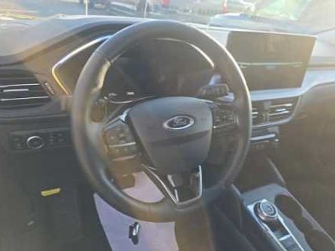 Used 2025 Ford Escape Platinum AWD/4WD image 11