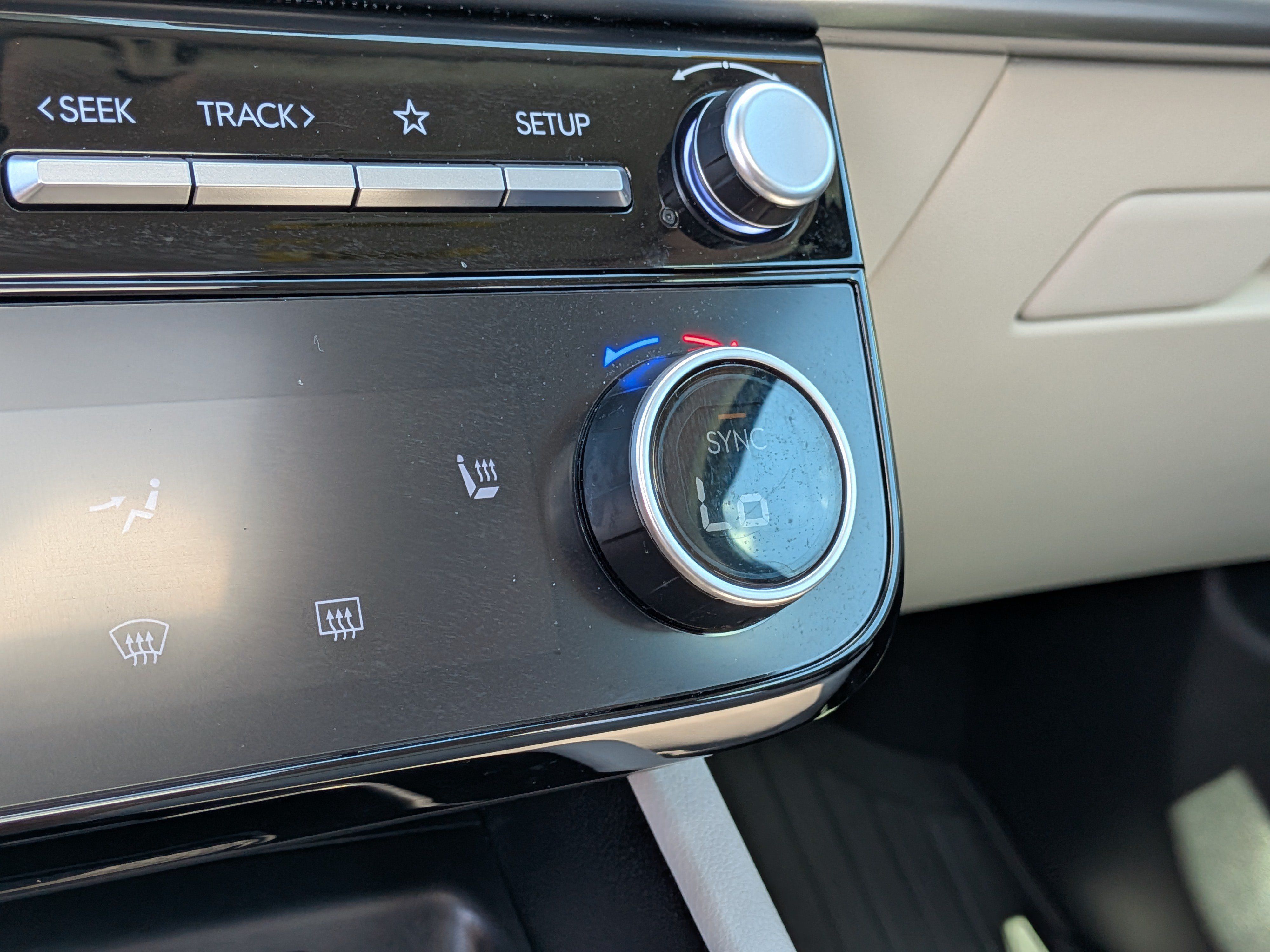 Used 2025 Hyundai Tucson SEL FWD image 32