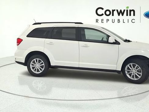 Used 2015 Dodge Journey SXT w/ Flexible Seating Group FWD image 7