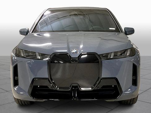 Used 2026 BMW iX xDrive45 w/ M Sport Package image 3