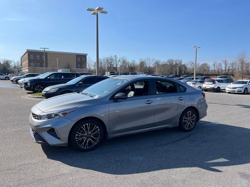 Used 2024 Kia Forte GT-Line w/ GT-Line Premium Package image 5