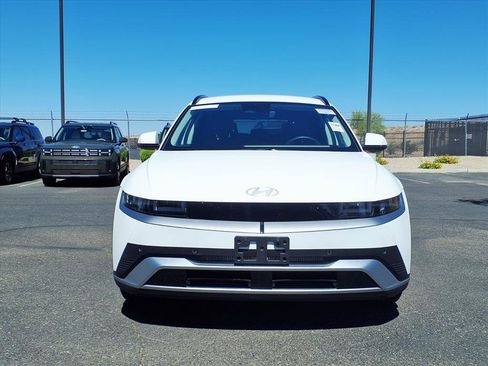 Used 2025 Hyundai Ioniq 5 SEL image 2