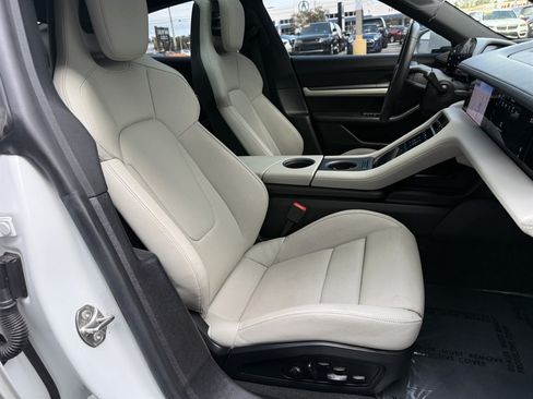 Used 2020 Porsche Taycan 4S AWD/4WD image 16