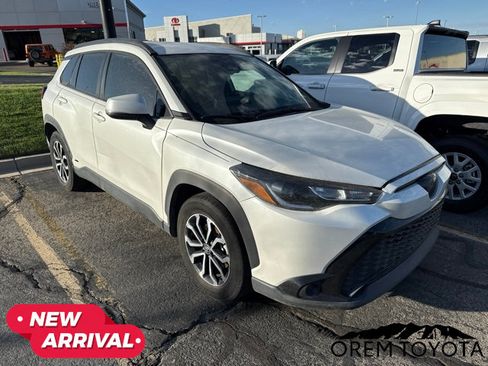 Used 2023 Toyota Corolla Cross AWD Hybrid image 11