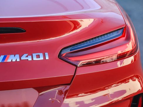 Used 2026 BMW Z4 M40i image 7