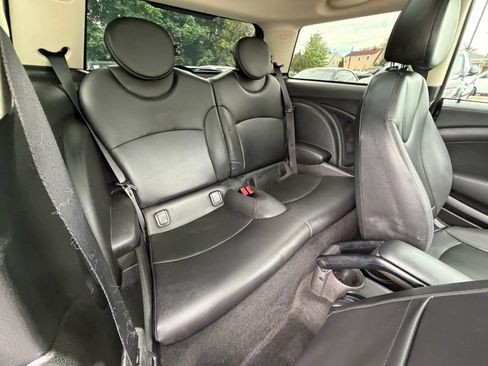 Used 2013 MINI Cooper Hardtop FWD image 23