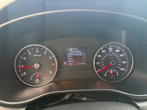 Used 2020 Kia Sportage S w/ S Premium Package image 10