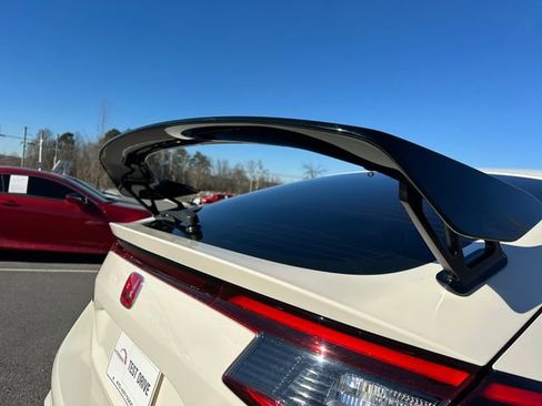 Used 2024 Honda Civic Type R image 33