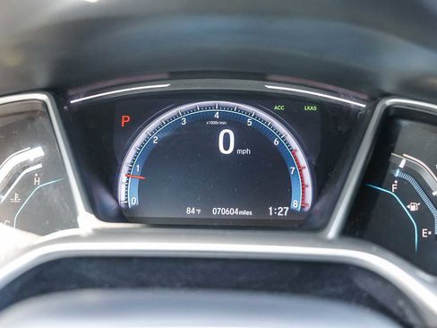 Used 2019 Honda Civic Touring image 37