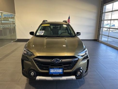 Used 2025 Subaru Outback Limited image 20