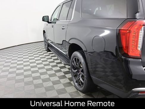 Used 2021 GMC Yukon XL SLT w/ SLT Premium Package image 25