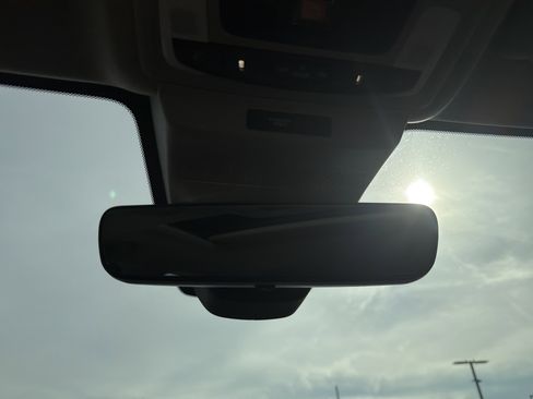 Used 2023 Honda Accord Touring image 27