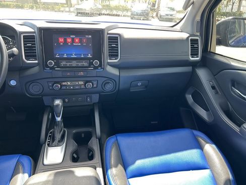 Certified 2022 Nissan Frontier SV image 13