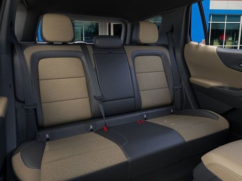 New 2026 Chevrolet Equinox ACTIV image 17