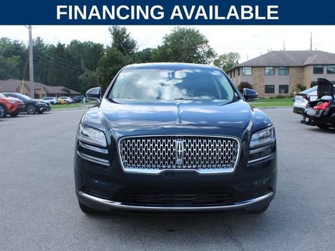 Used 2023 Lincoln Nautilus AWD w/ Premium Package image 3