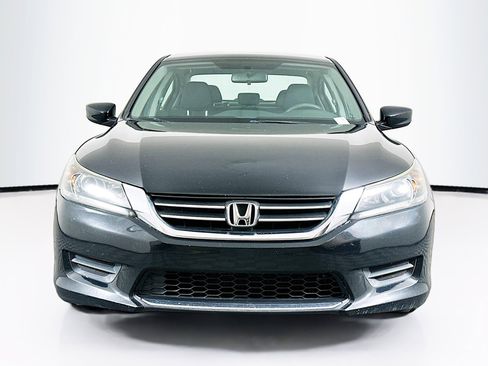 Used 2014 Honda Accord LX image 2