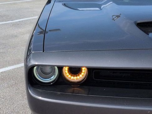 Used 2022 Dodge Challenger GT RWD image 10