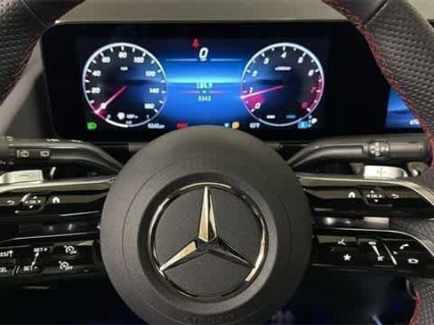 Certified 2025 Mercedes-Benz GLA 250 4MATIC image 17